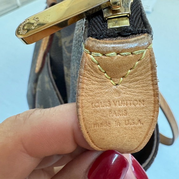 Authentic Louis Vuitton Totally MM Bag Great condition SD4181 (2011). It’s REAL - Picture 11 of 11